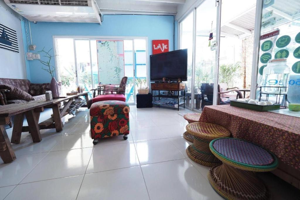 Hua Hin Lub Sabai Hostel Kültér fotó